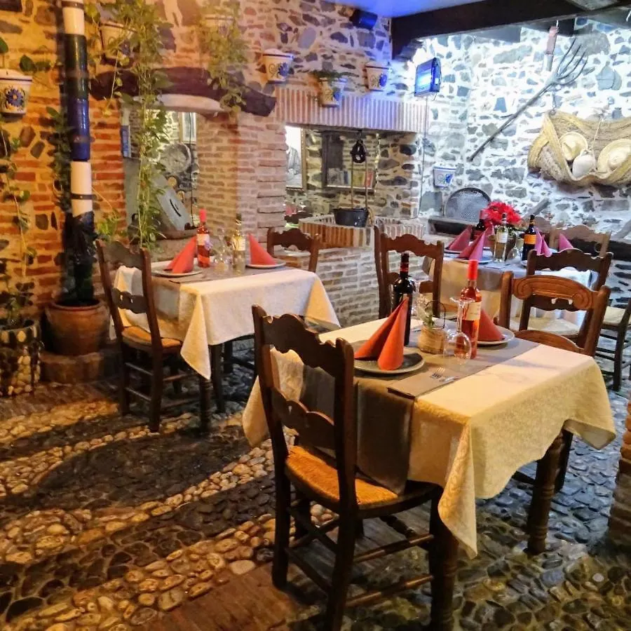 Hotel Posada Del Bandolero Borge